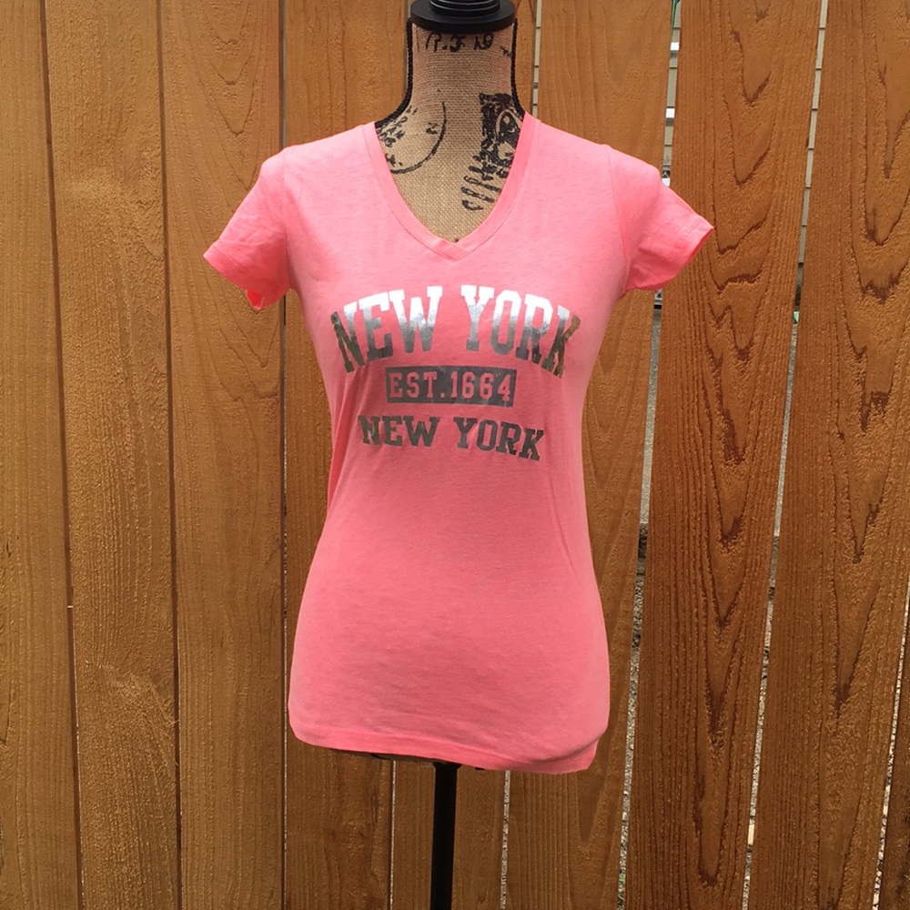 NWT Next Level Ladies New York Shirt Light Pink